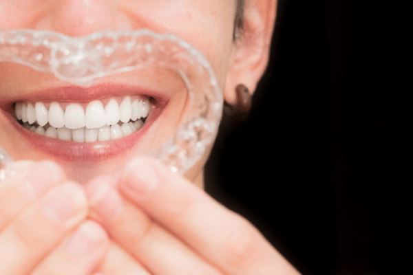 ortodoncia invisible en clinica dental Colvi en Algeciras